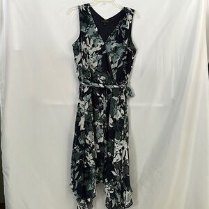 Banana Republic, Dress size Small, navy with shades of green